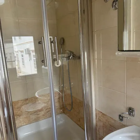 Free Breakfast- 50m From With Washing Machine Apartment Baska Voda